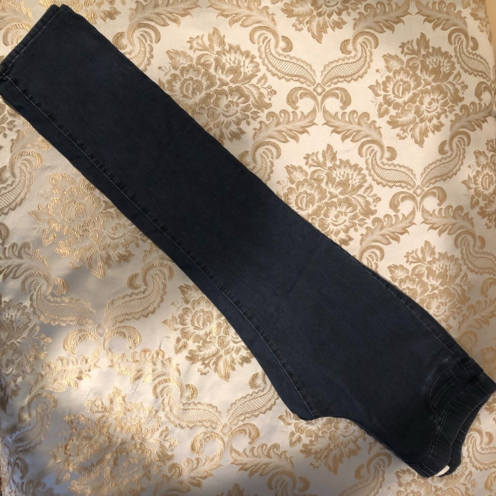 H&M Jean stretch Jeggings NWT! Size 16
